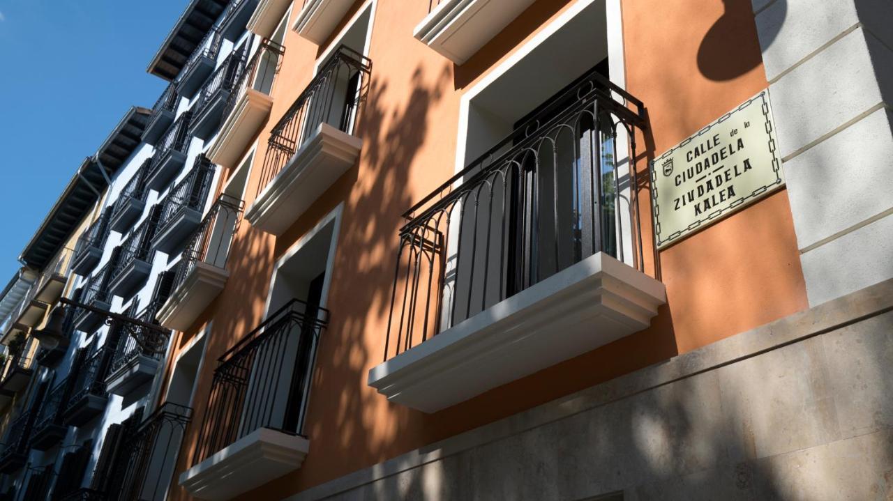 Hotel Ciudadela Pamplona Kültér fotó